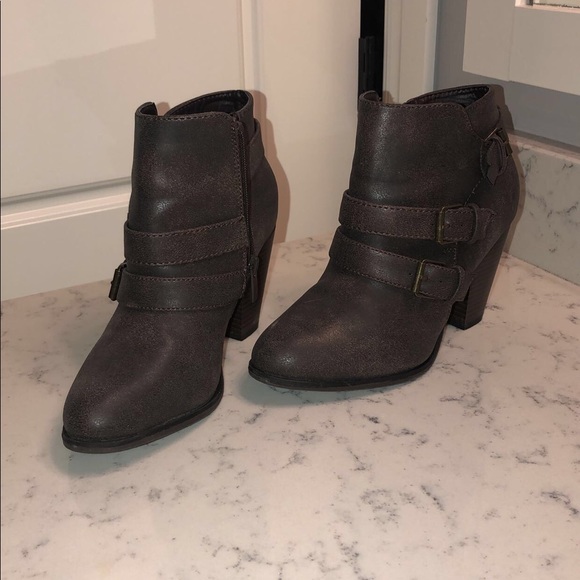 Shoes - Booties